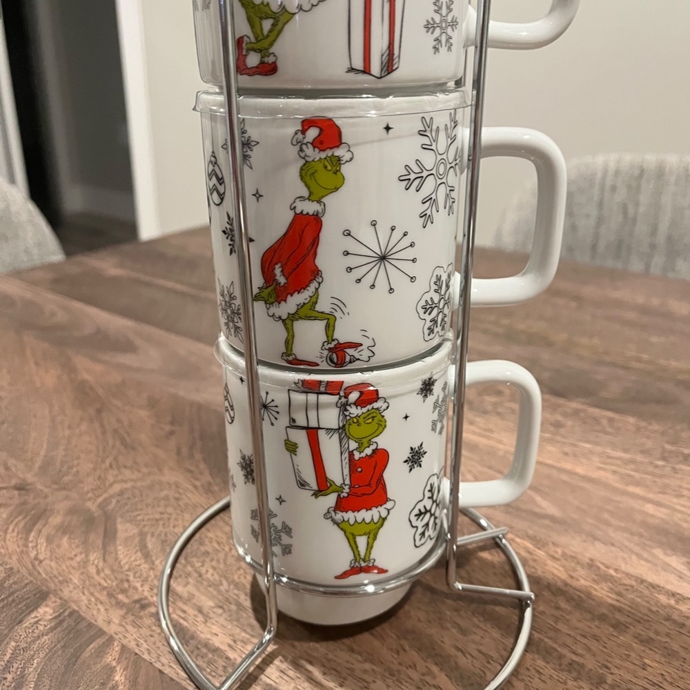 Grinch Mugs - Picture 4 of 8